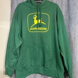 JOHN DEERE SWEATSHIRT Men’s size XL